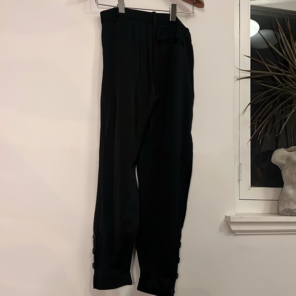 Nili Lotan satin fluid straight leg pant black with buttons at ankle size 2 - Picture 5 of 5